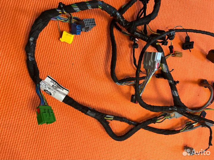 Проводка центральной консоли Land Rover Range