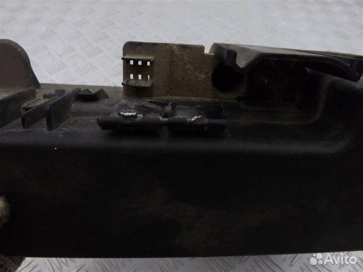 Корпус блока предохранителей Volvo S80 1 2.0 T