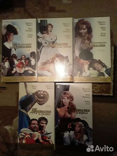 Лицензионные видео кассеты со старыми фильмами