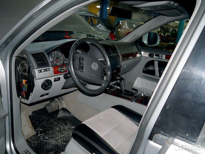 Туарег 2008 дизель casa KMB по запчастям. 147ткм