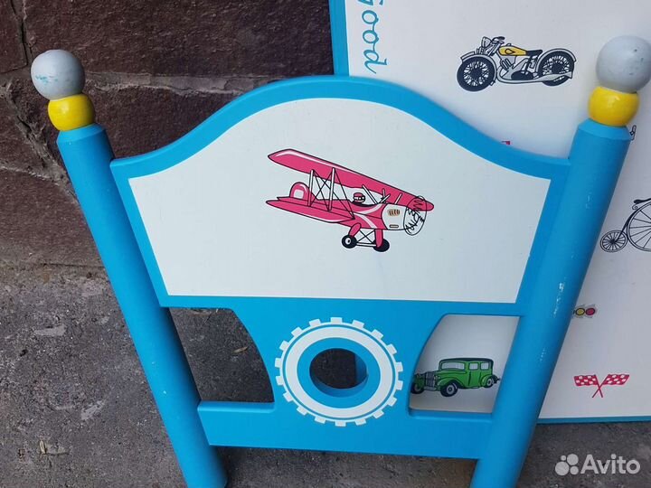 Детский стол и стул комплект