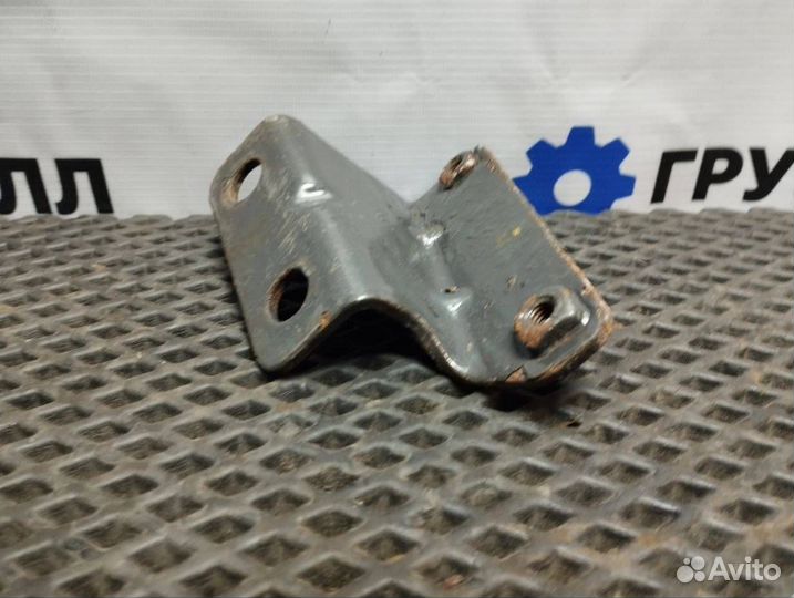 Кронштейн (крепление) Volvo FH4 21117564