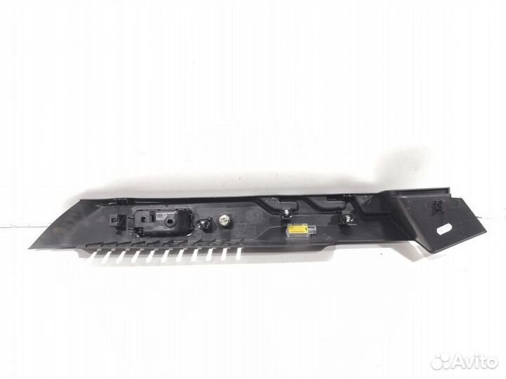 Обшивка отсека багажника правая Jaguar F-Pace 2020