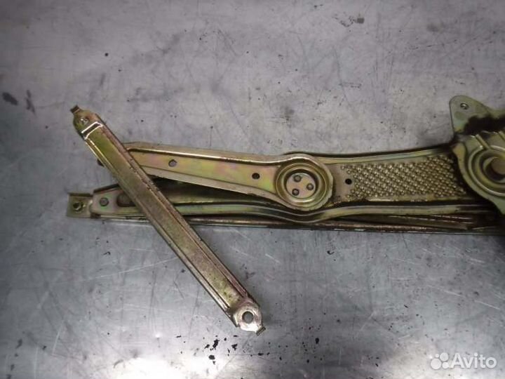 Стеклоподъемник передний правый Lifan Solano 1.6