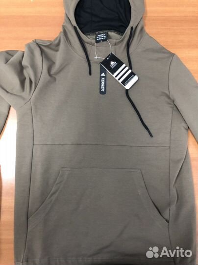 Спортивный костюм adidas terrex мужской новый