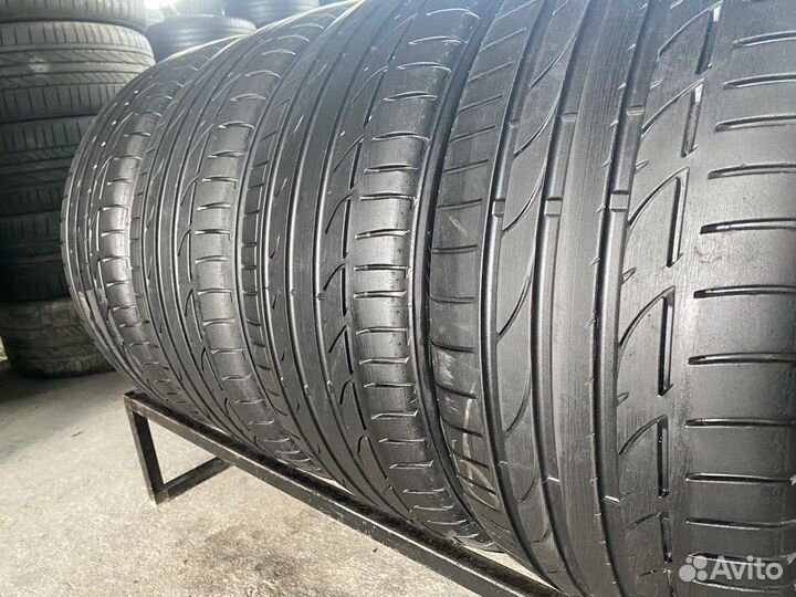 Bridgestone Potenza S001 235/40 R19