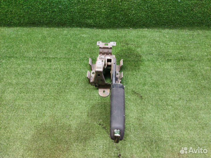 Рычаг стояночного тормоза Peugeot 308 2010