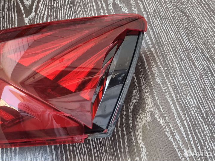 Задний фонарь