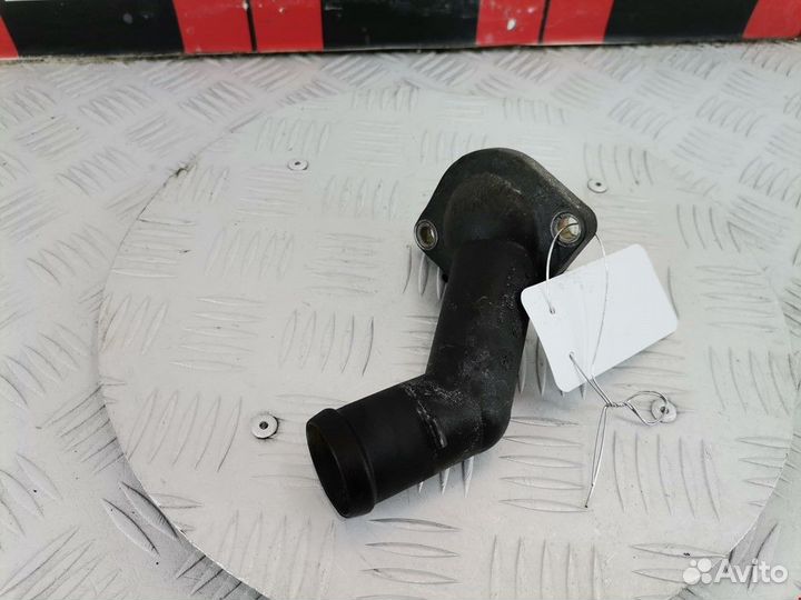 Корпус термостата Audi A3 8L 1999 06A121121C