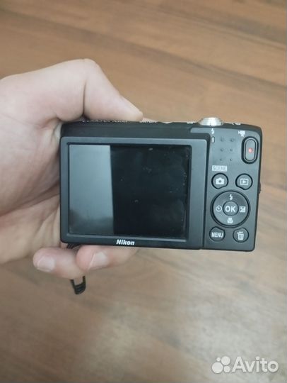 Фотоаппарат nikon coolpix100