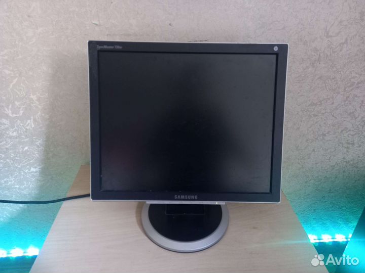 Монитор samsung SyncMaster 730BF