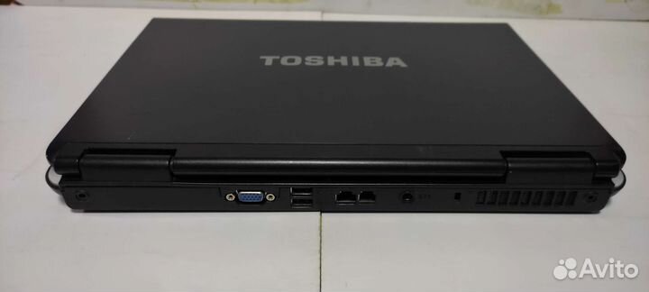 Ноутбук Toshiba