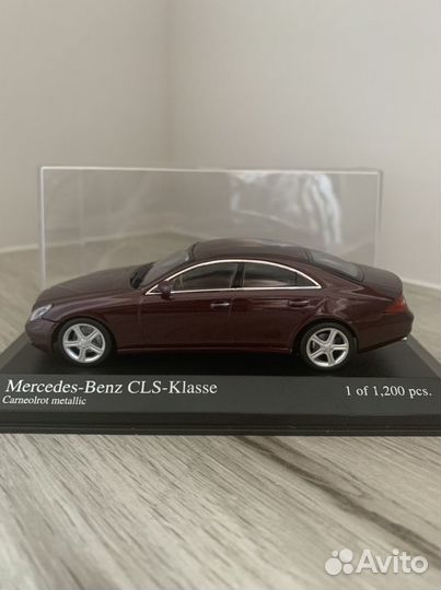 Mercedes-Benz CLS-class 2004 Red (масштаб 1:43)