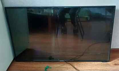43" (108 см) LED-телевизор Supra STV-lc43t560fl
