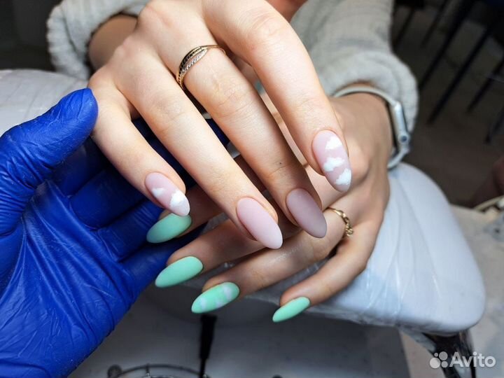 Мастер маникюра