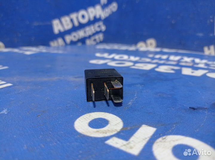 Реле Ford Kuga внедорожник 2012