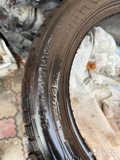 Nokian Tyres Hakkapeliitta 7 245/45 R17