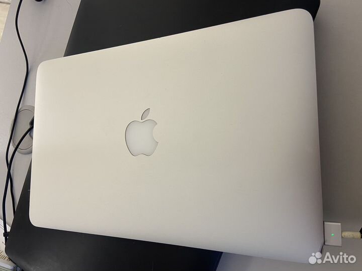 Apple MacBook Air 11 mid 2012 4/125