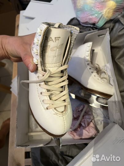 Фигурные коньки graf ace 25