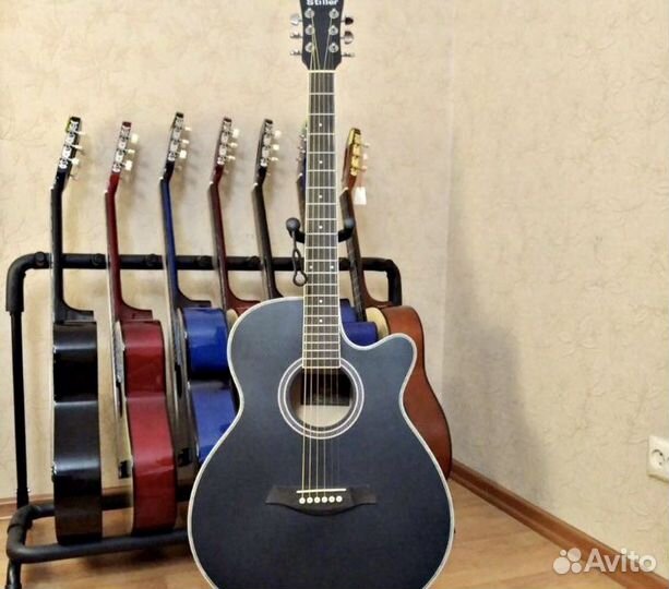 Акустическая гитара
