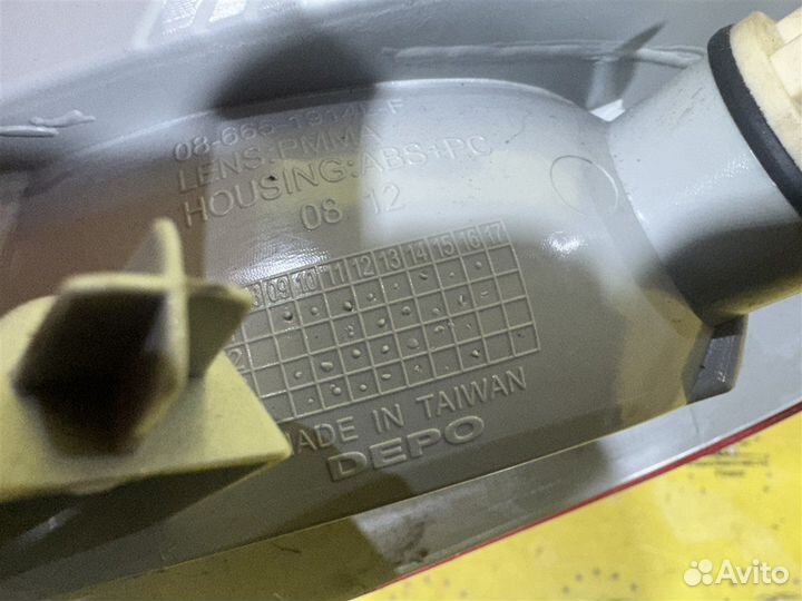 Фонарь задний левый Skoda Fabia