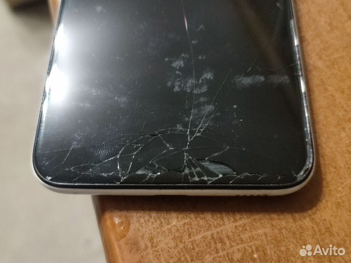 Samsung Galaxy A11, 2/32 ГБ