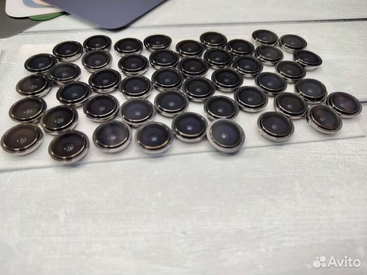 Заднее стекло на iPhone xr в корпусе 13/14 про