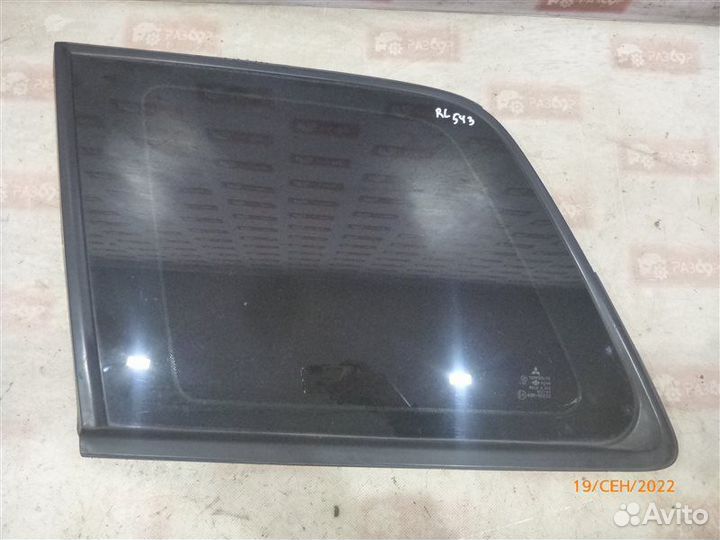 Стекло заднее левое Mitsubishi Outlander CU2W 4G63