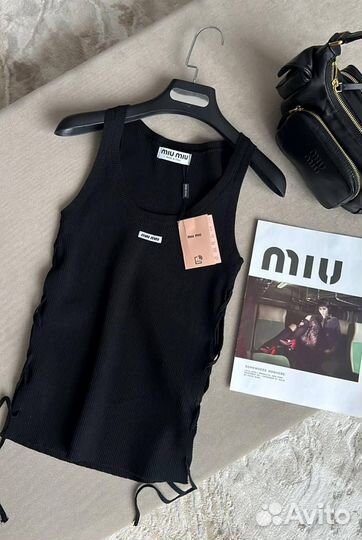 Майка Miu Miu шикарная (топ 2024)