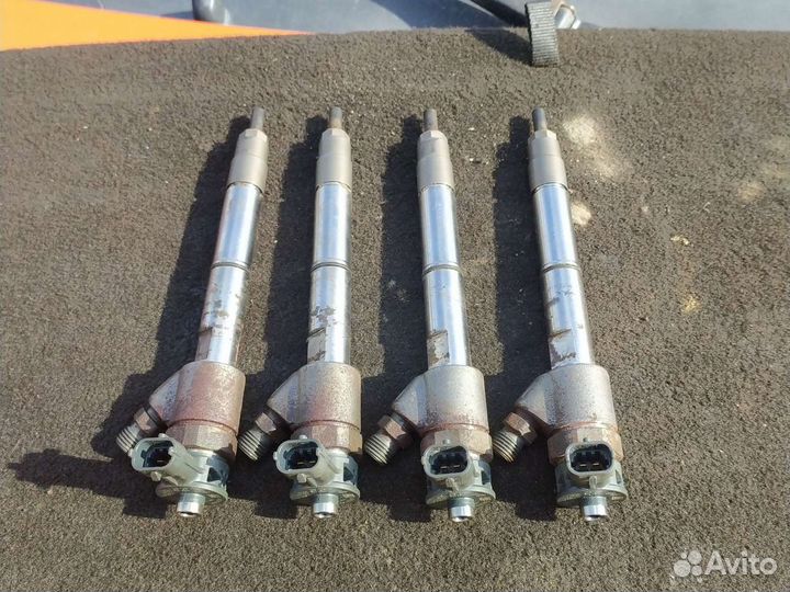 Форсунка топливная hyundai grand santa fe 2018 год