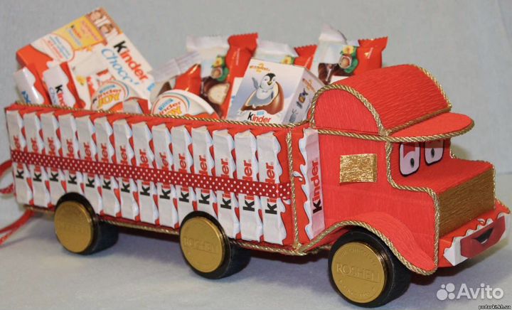 Машинка с конфетами