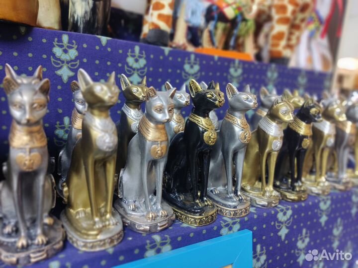 Кошка египетская статуэтка Бастет