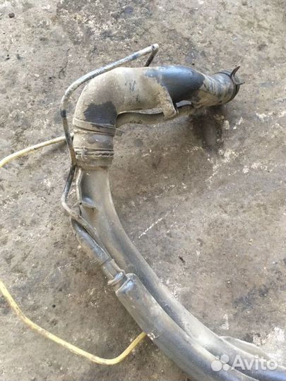 Горловина топливного бака Peugeot 406 8B XUD9TE