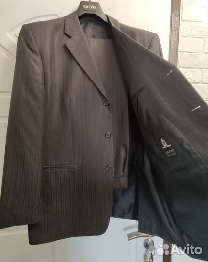 Мужской классический костюм