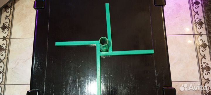 Крестовина для елки, металлическая