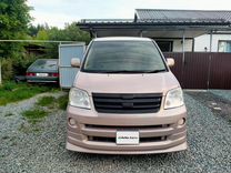 Toyota Noah 2.0 AT, 2002, 417 000 км, с пробегом, цена 975 000 руб.