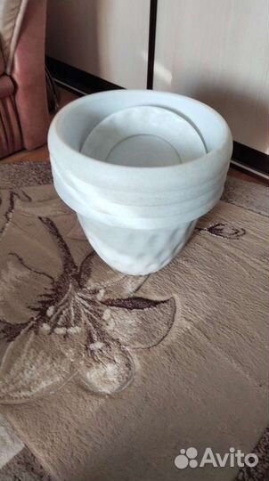 Цветочное кашпо на 13л