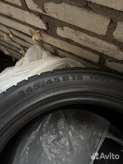 Nokian Tyres Hakkapeliitta 7 245/45 R18 100