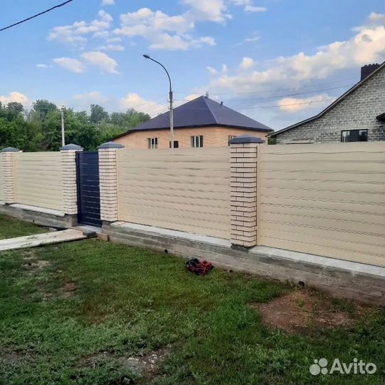 Металлический планкен для забора