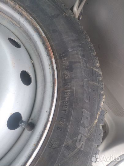 Колеса в сборе r15 зима Ларгус Логан