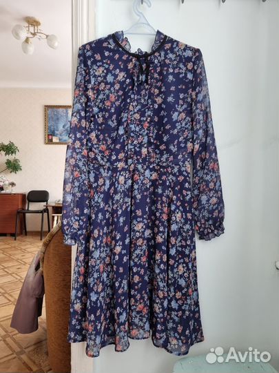 Платье женское