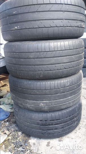 Bridgestone Potenza RE050 255/45 R18
