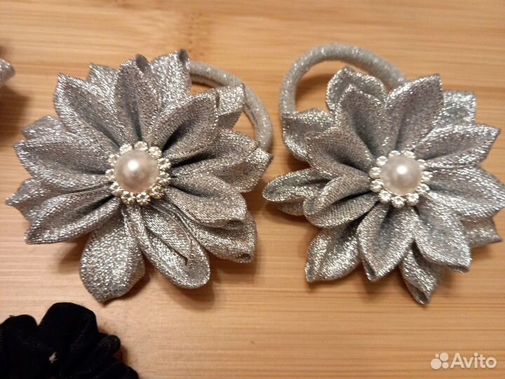 Заколки праздничные)