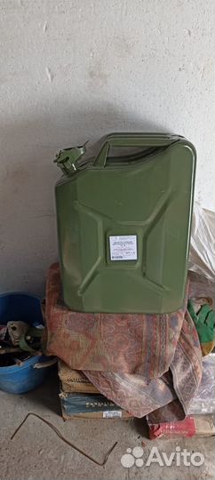 Канистра 20л