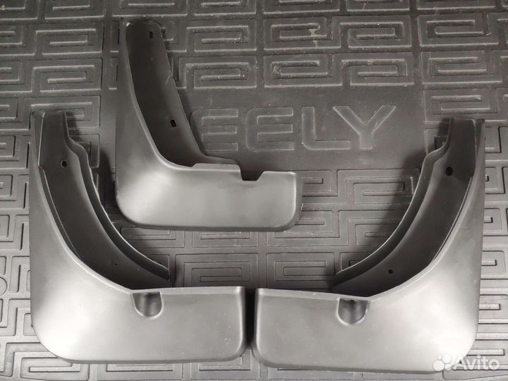 Брызговики для Geely