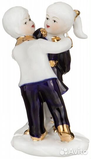 Статуэтка. Танцующие дети. Фарфор