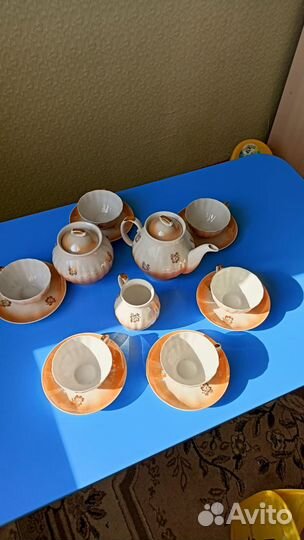 Сервиз из фарфора