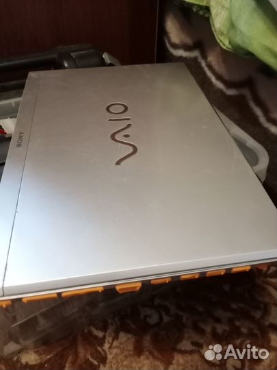Ноутбук sony vaio i3
