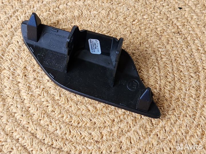 Крышка форсунки омывателя фар Golf 7