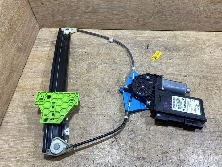 Стеклоподъемник задний правый Audi A4 B6 C98